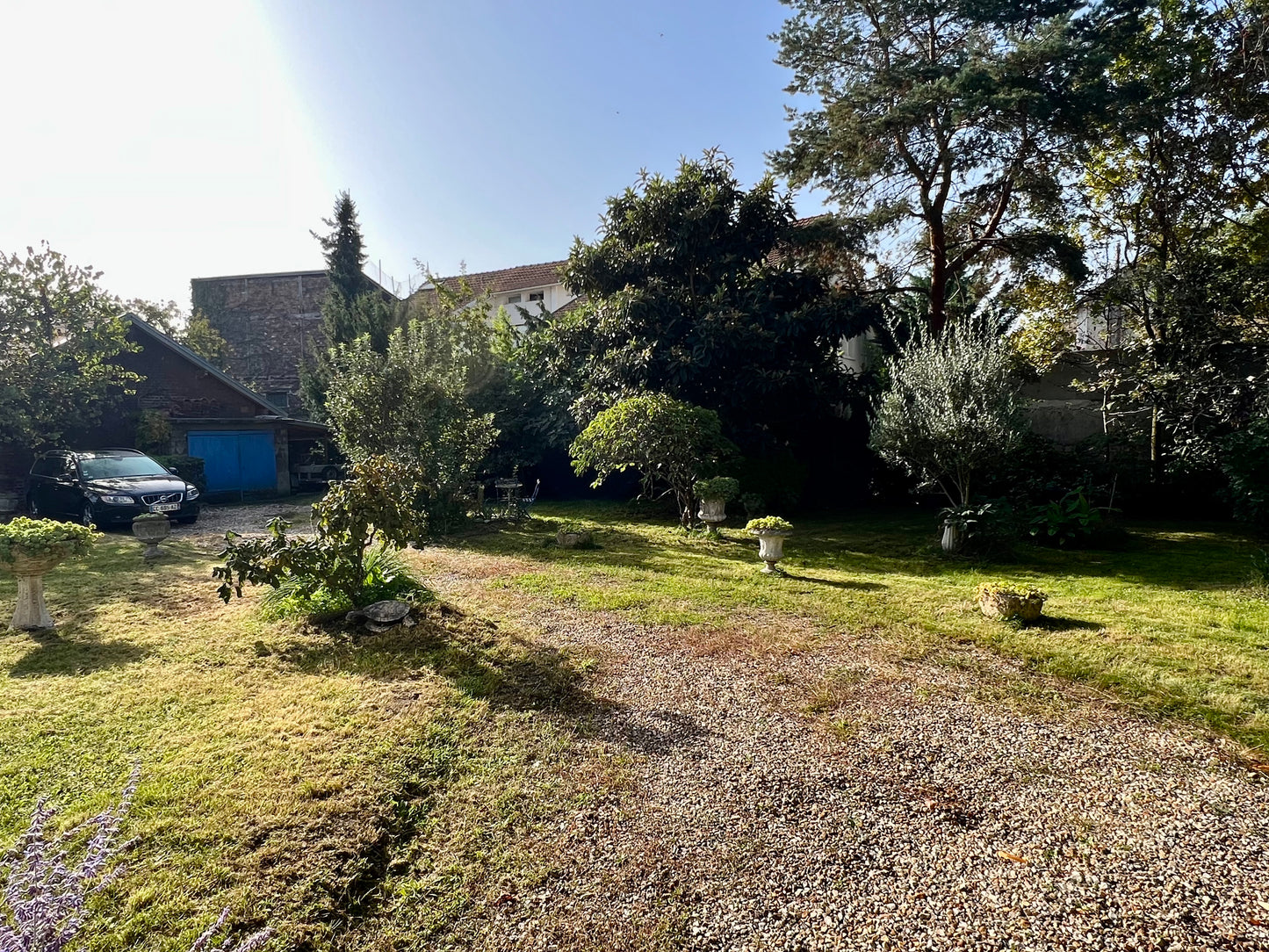 Maison de caractère du début du XXème siècle avec terrain de 1170m2 à Epinay-sur-Seine