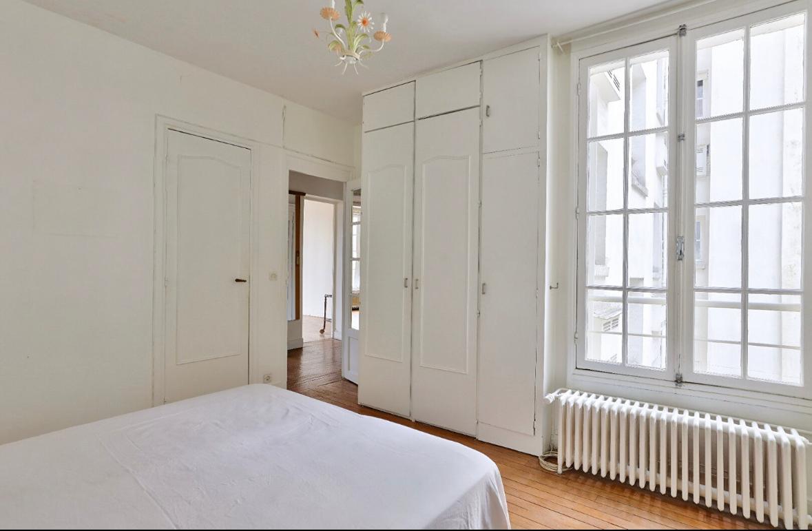 Beautiful bright apartment in Boulevard Exelmans 75016 Paris